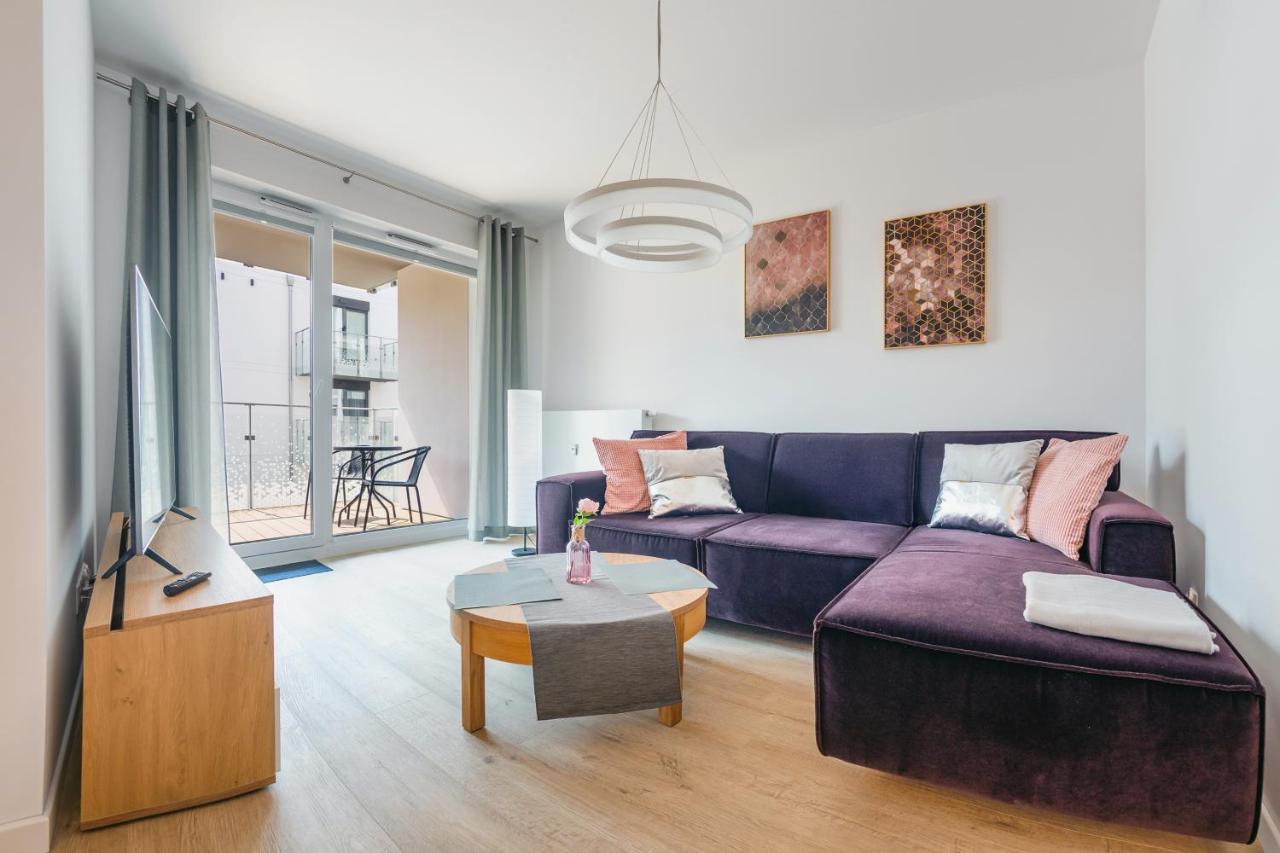 Apartamenty Sun & Snow Nadmorskie Tarasy Z Basenem Kołobrzeg Exterior foto